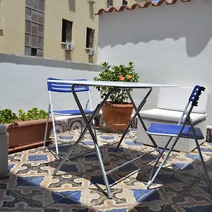 Dietro Al Massimo Bed and breakfast